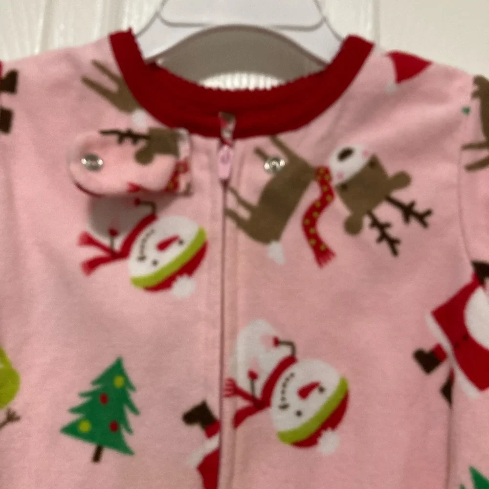 *Carter’s Pink Fleece Christmas Theme One Piece Footie Size 18M Sleeper #X